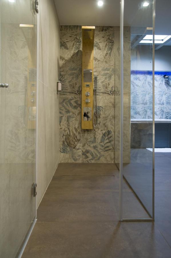 Suite 18 Luxury Apartments Bari Eksteriør billede