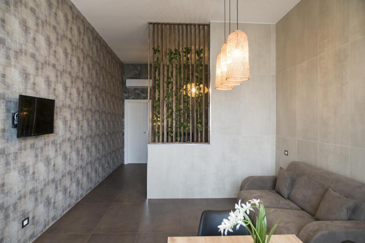 Suite 18 Luxury Apartments Bari Eksteriør billede