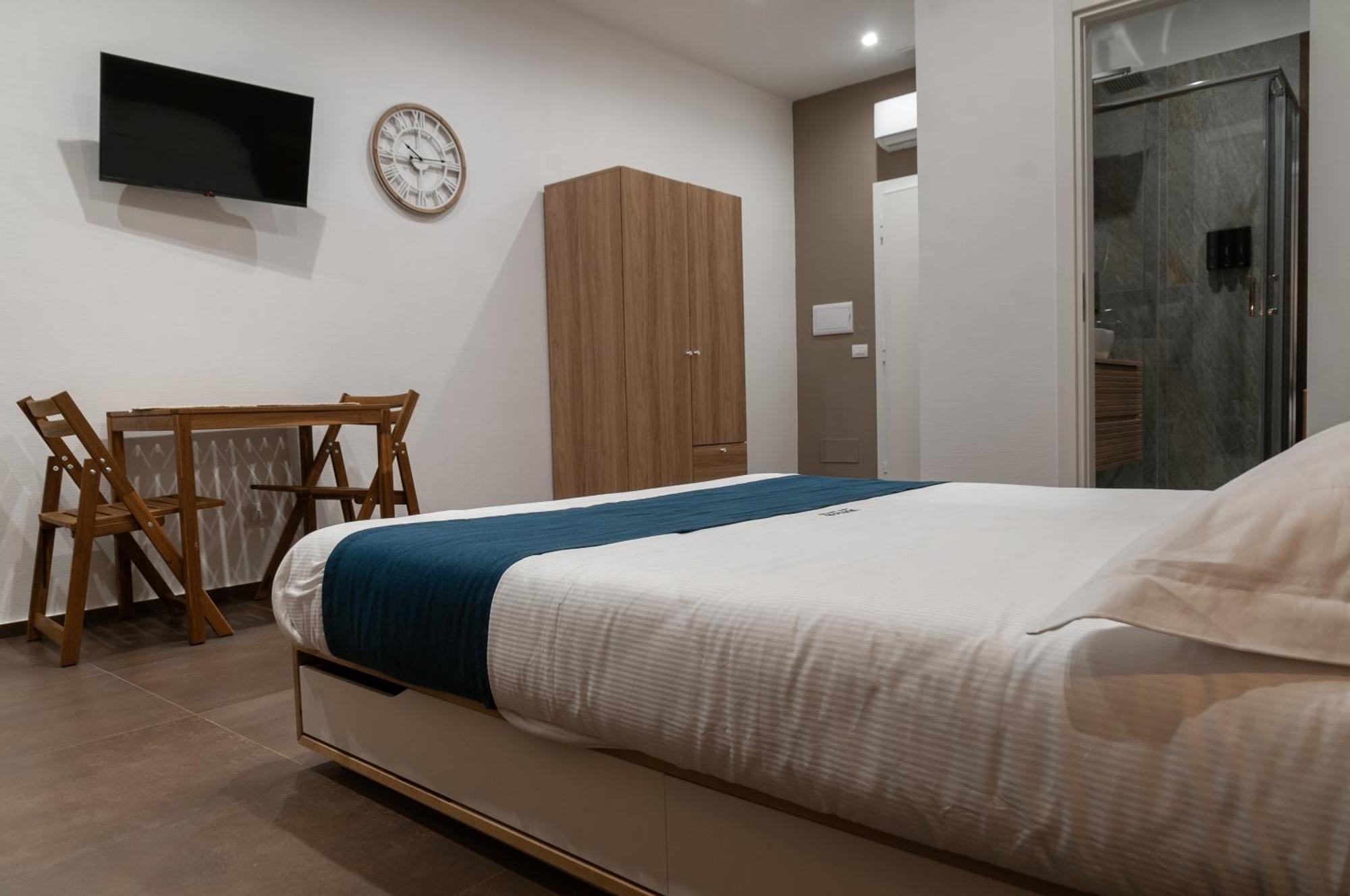 Suite 18 Luxury Apartments Bari Eksteriør billede