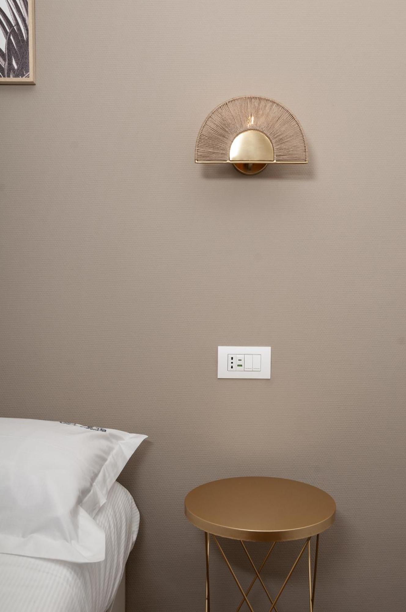 Suite 18 Luxury Apartments Bari Eksteriør billede