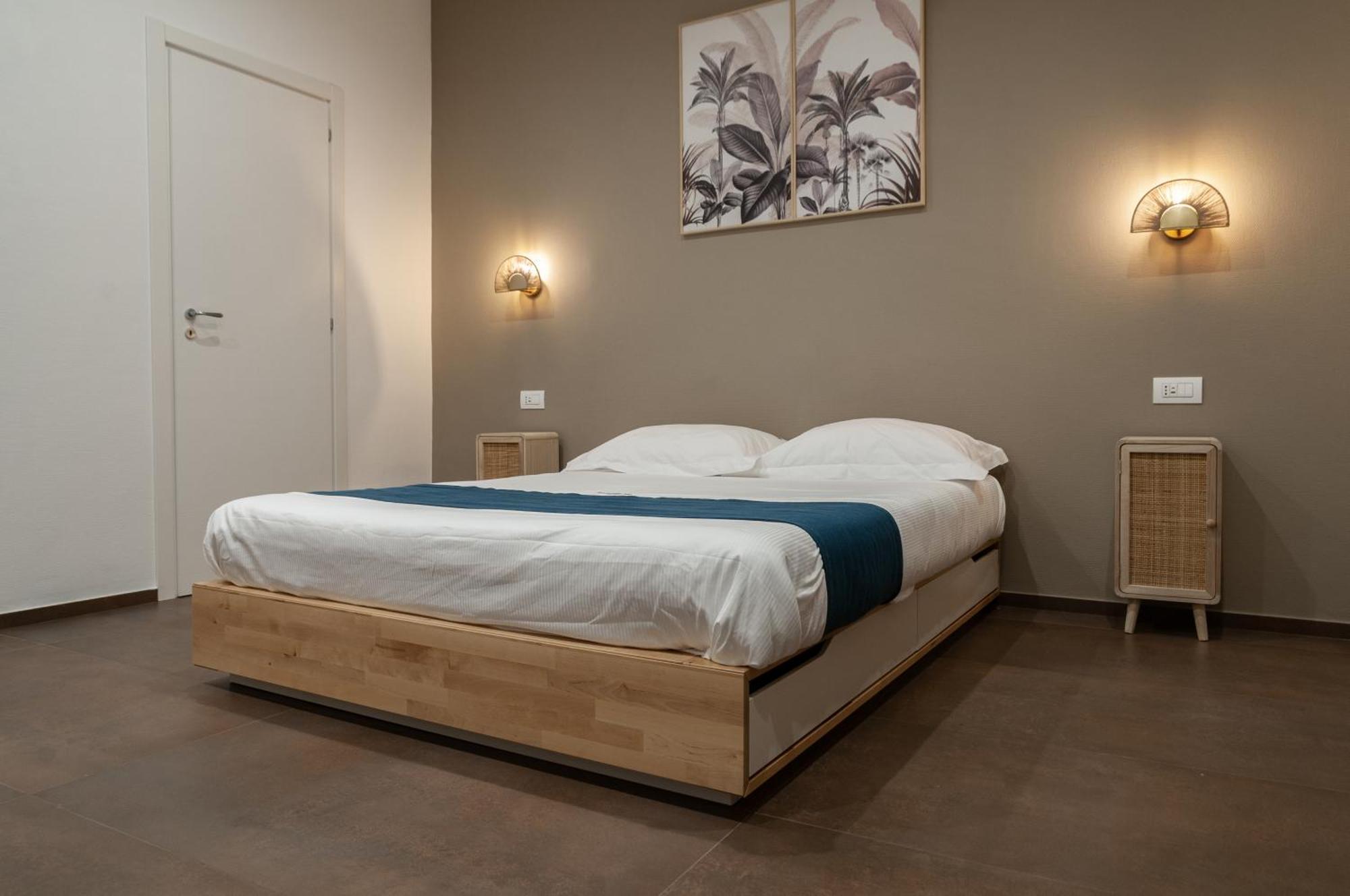 Suite 18 Luxury Apartments Bari Eksteriør billede
